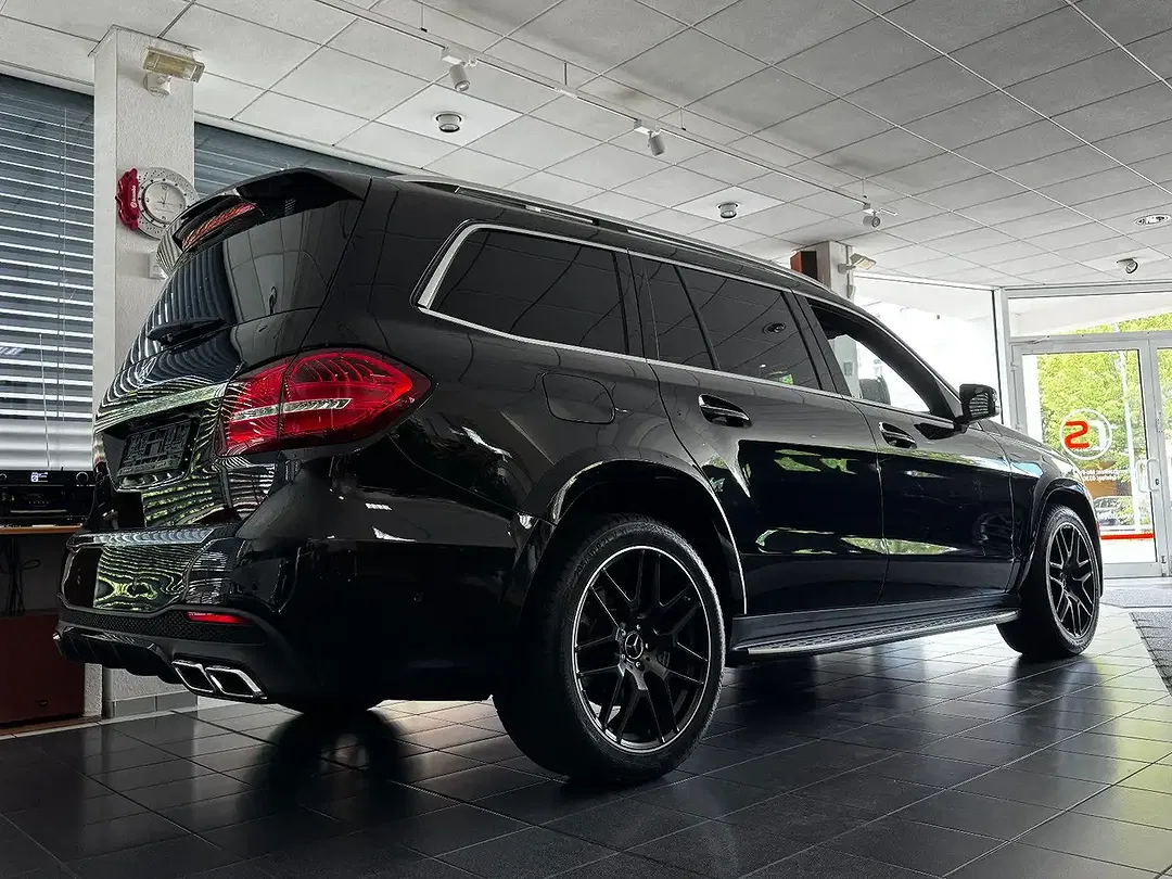 Mercedes-Benz GLS 63 AMG