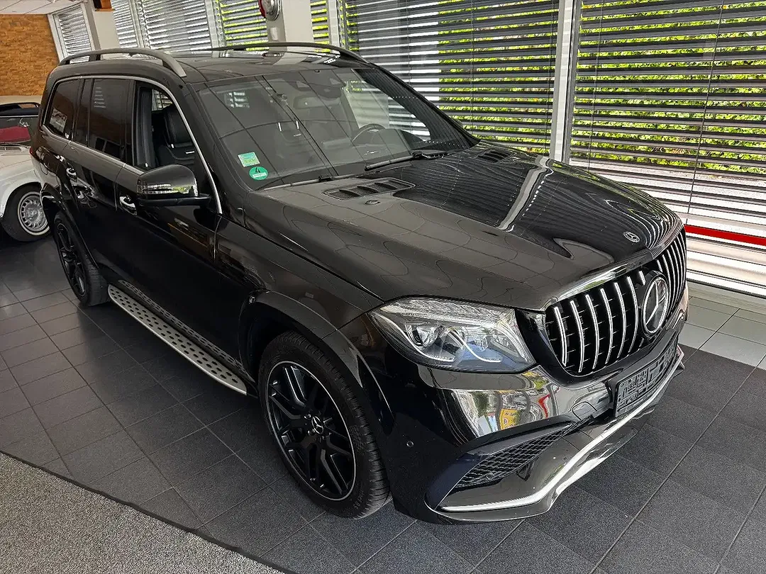 Mercedes-Benz GLS 63 AMG - Thumbnail 2