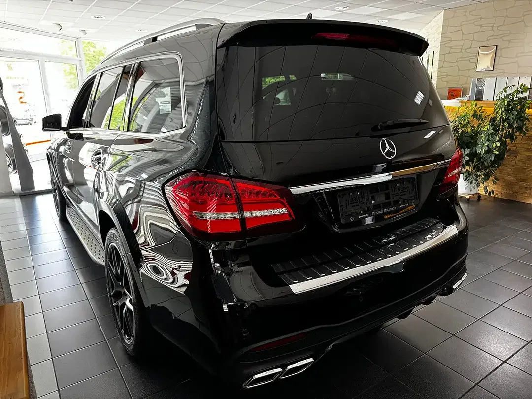 Mercedes-Benz GLS 63 AMG - Thumbnail 5