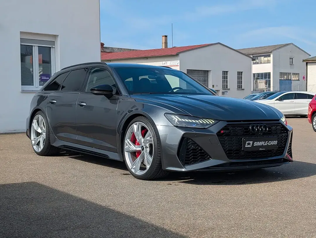 Audi RS6 - Thumbnail 2