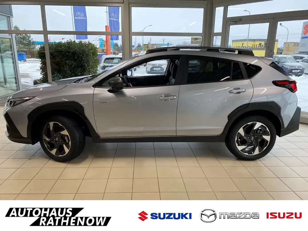 Subaru Crosstrek - Thumbnail 1