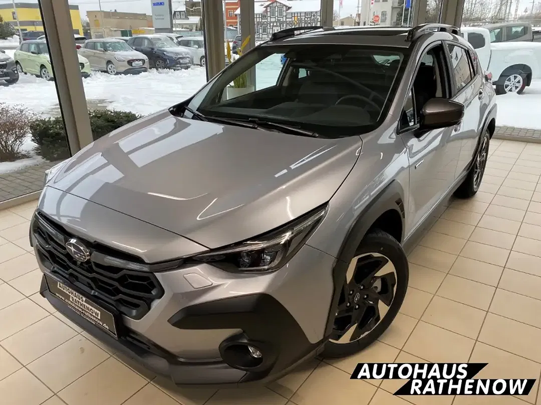 Subaru Crosstrek - Thumbnail 2