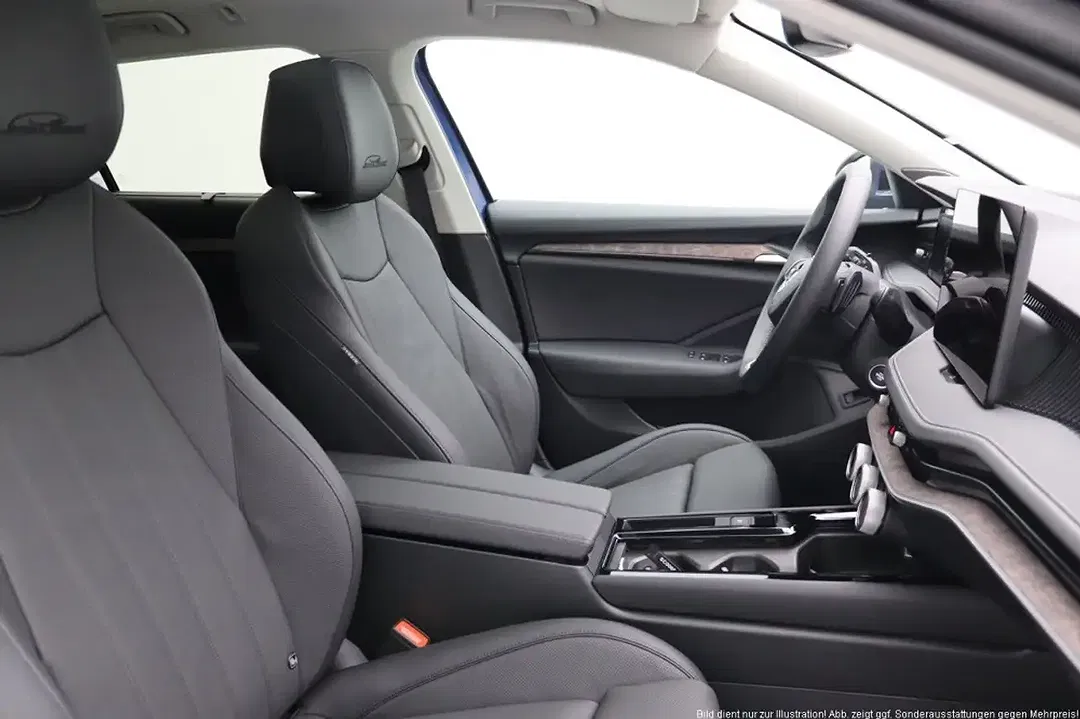 Skoda Superb - Thumbnail 12