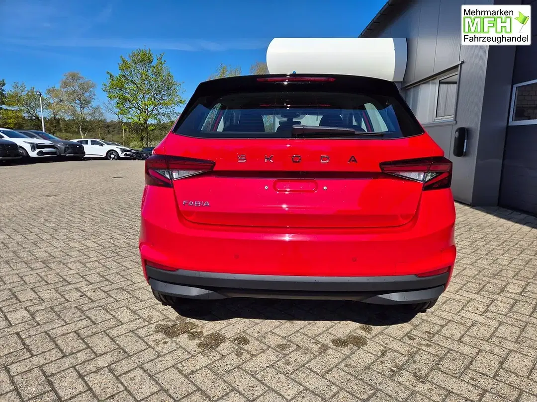 Skoda Fabia - Thumbnail 4