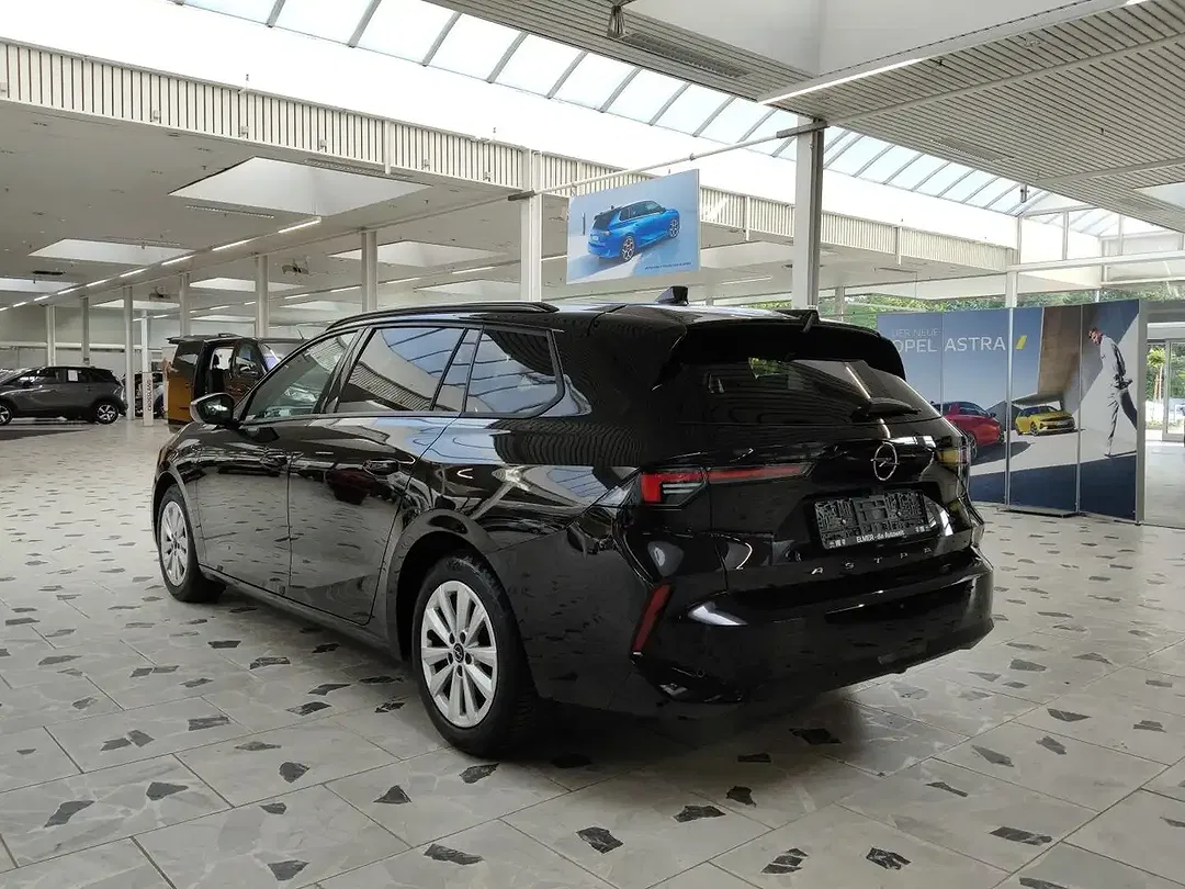 Opel Astra - Thumbnail 6