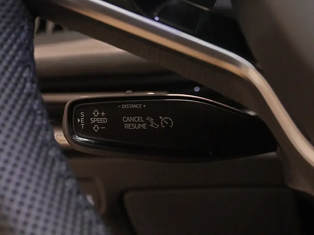 Skoda Superb - Thumbnail 10