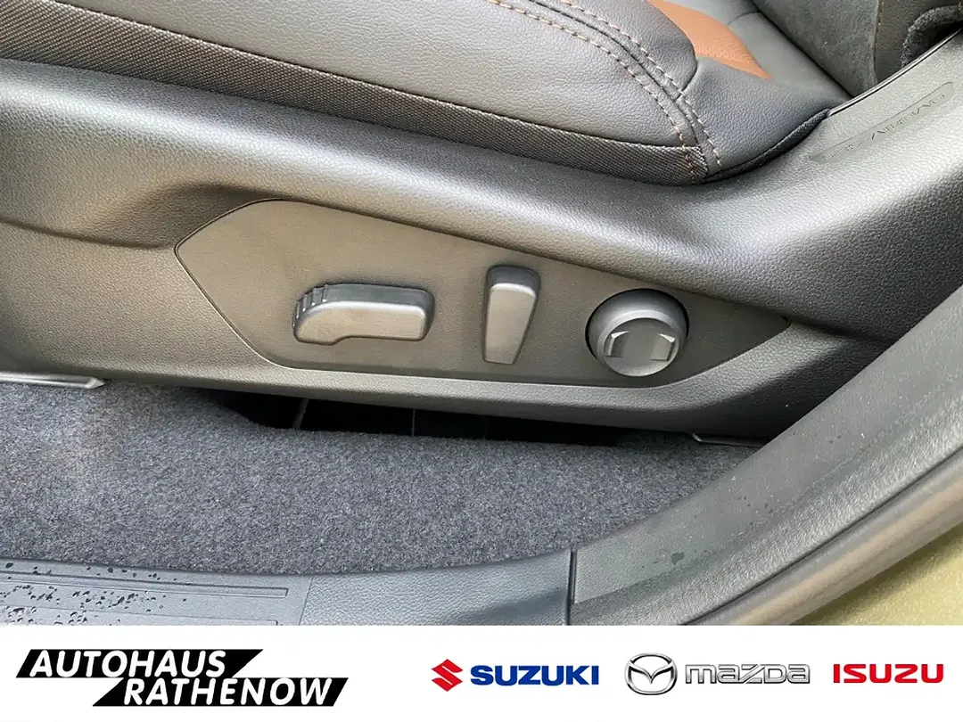 Subaru Forester - Thumbnail 11