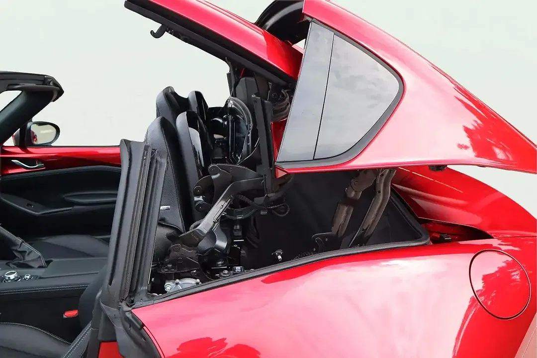 Mazda MX-5 - Thumbnail 14