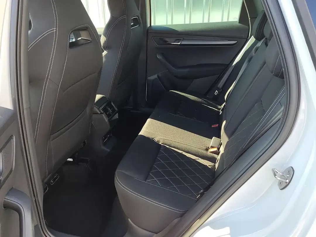Skoda Karoq - Thumbnail 6