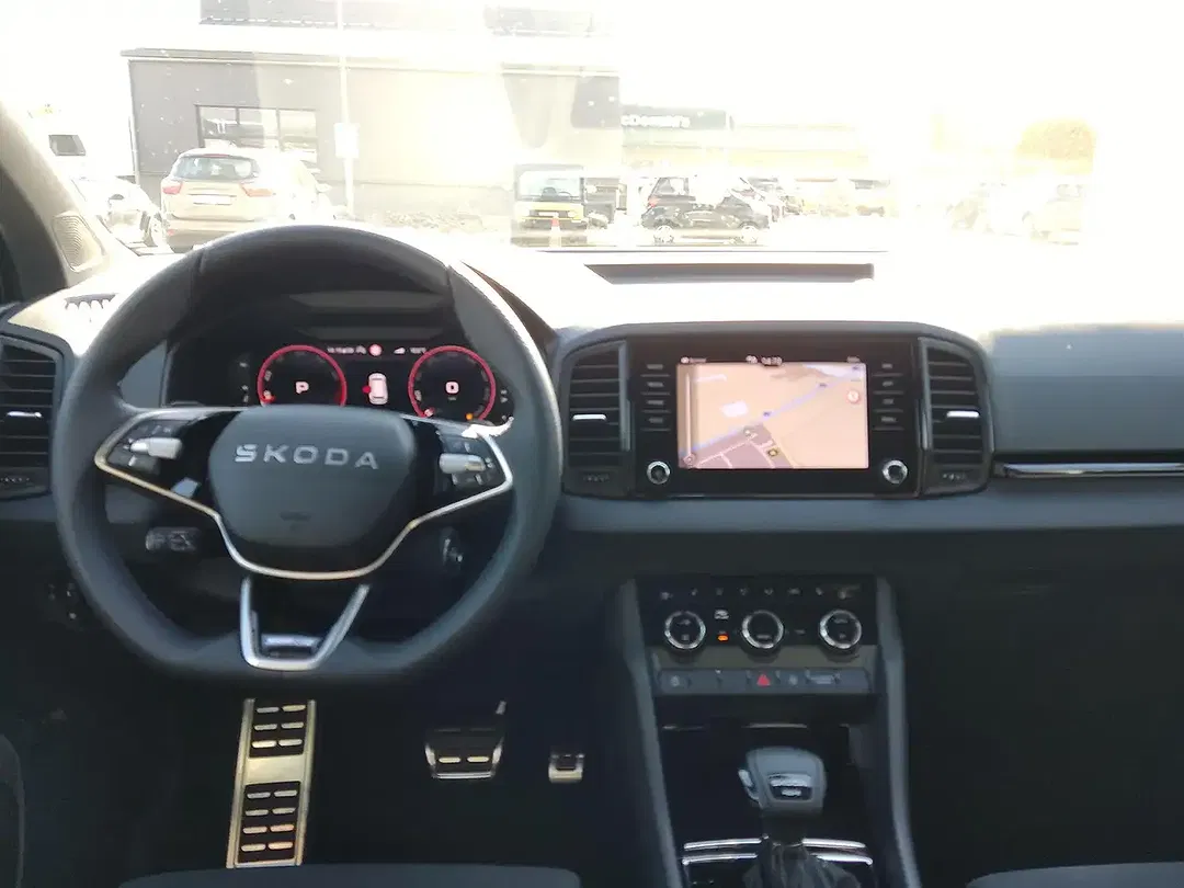 Skoda Karoq - Thumbnail 7