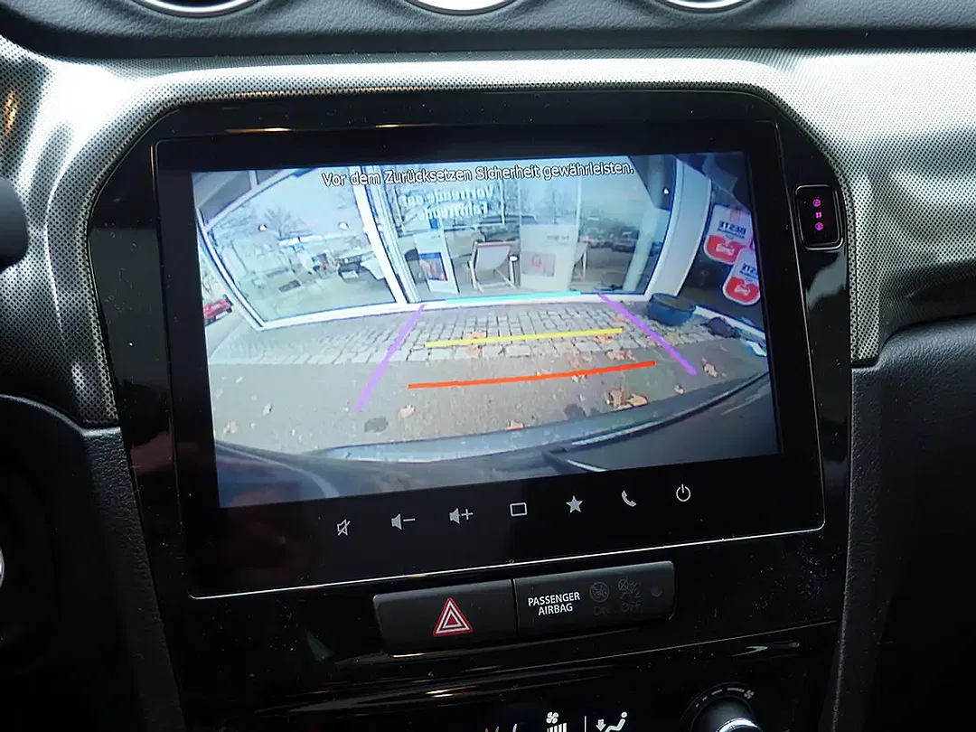 Suzuki Vitara - Thumbnail 14