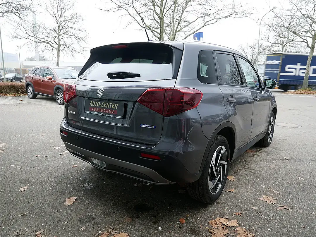 Suzuki Vitara - Thumbnail 5