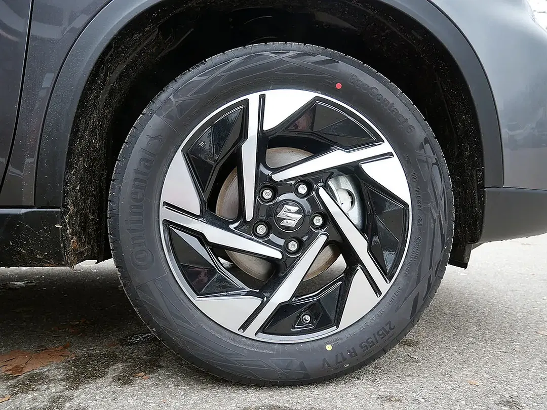 Suzuki Vitara - Thumbnail 7