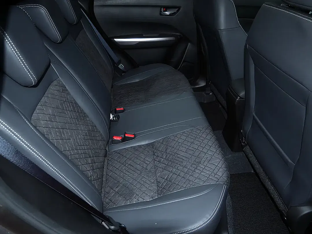 Suzuki Vitara - Thumbnail 9