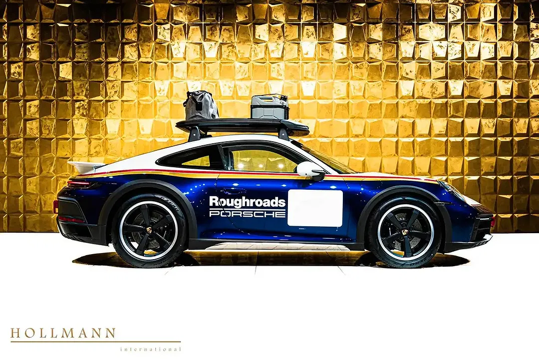 Porsche 992 - Thumbnail 6