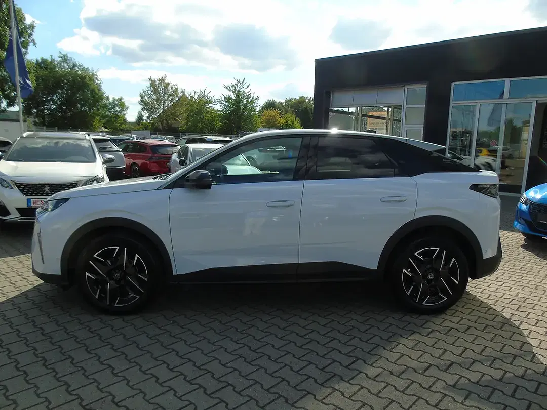 Peugeot 3008 - Thumbnail 2