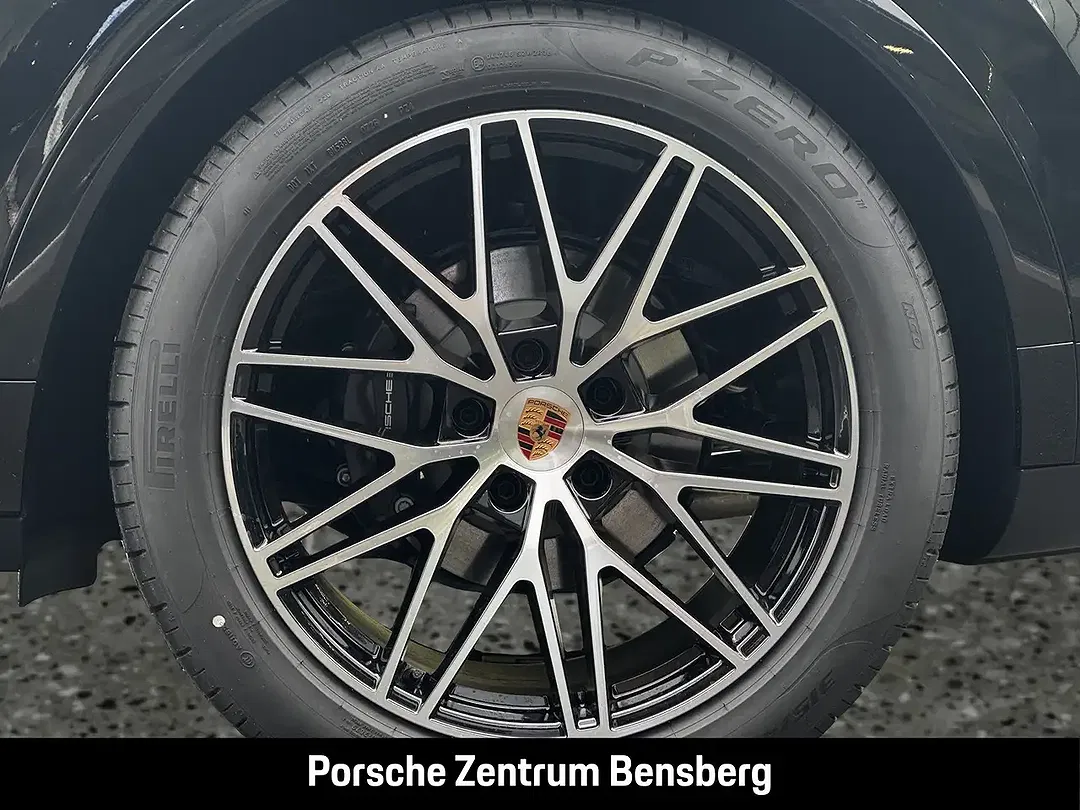 Porsche Cayenne - Thumbnail 12