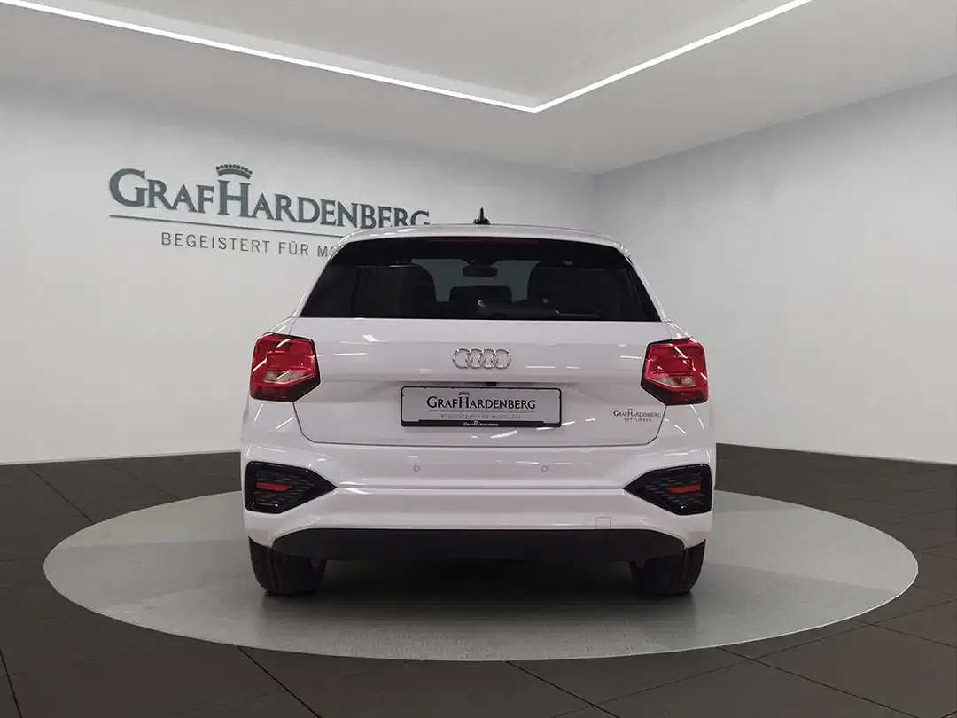 Audi Q2 - Thumbnail 4