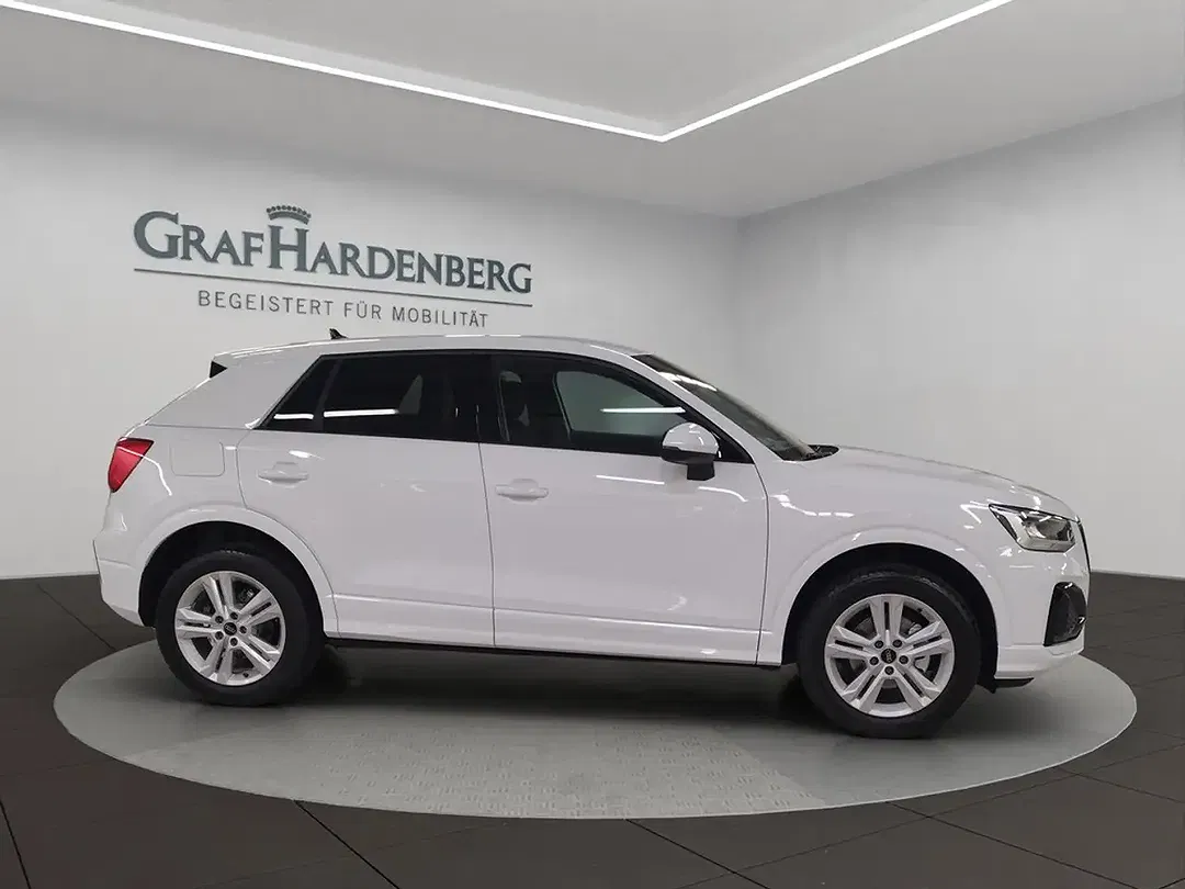 Audi Q2 - Thumbnail 6