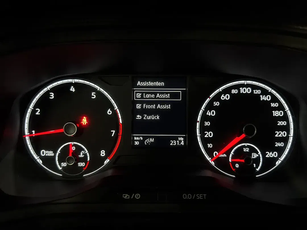 Volkswagen T-Cross - Thumbnail 11