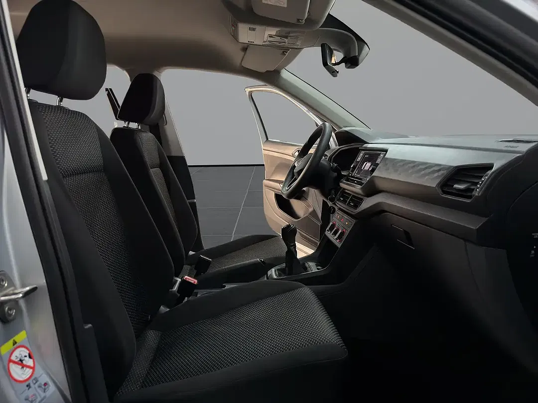 Volkswagen T-Cross - Thumbnail 9