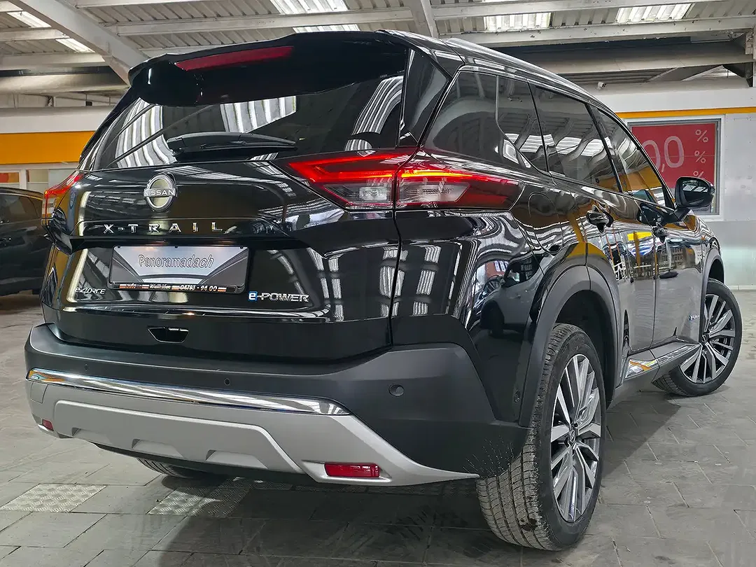 Nissan X-Trail - Thumbnail 3