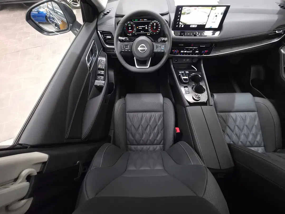 Nissan X-Trail - Thumbnail 6
