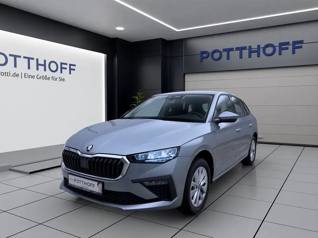 Skoda Scala - Thumbnail 2