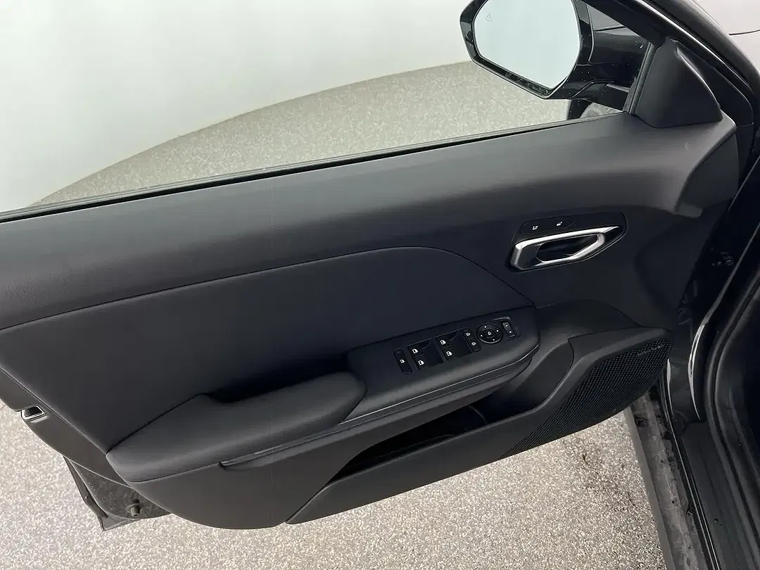 Kia K4 - Thumbnail 10