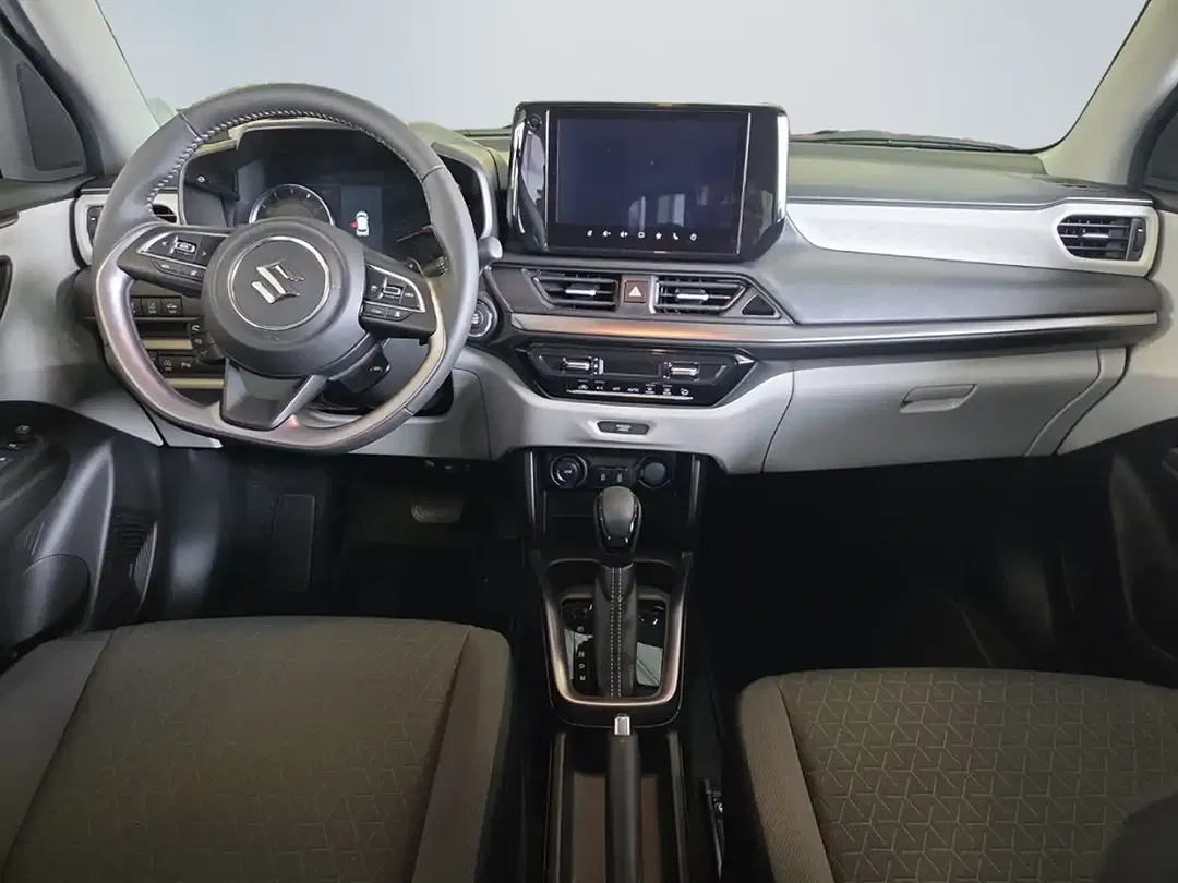 Suzuki Swift - Thumbnail 10