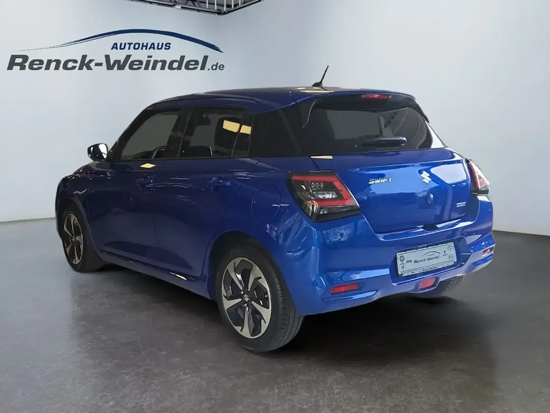 Suzuki Swift - Thumbnail 3