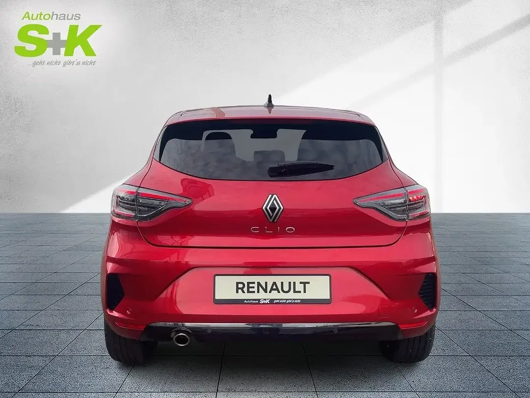 Renault Clio - Thumbnail 3