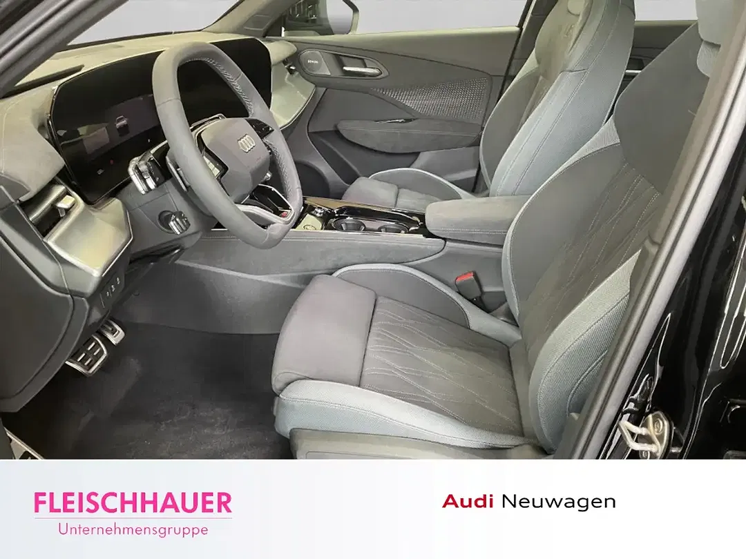 Audi Q3 - Thumbnail 12