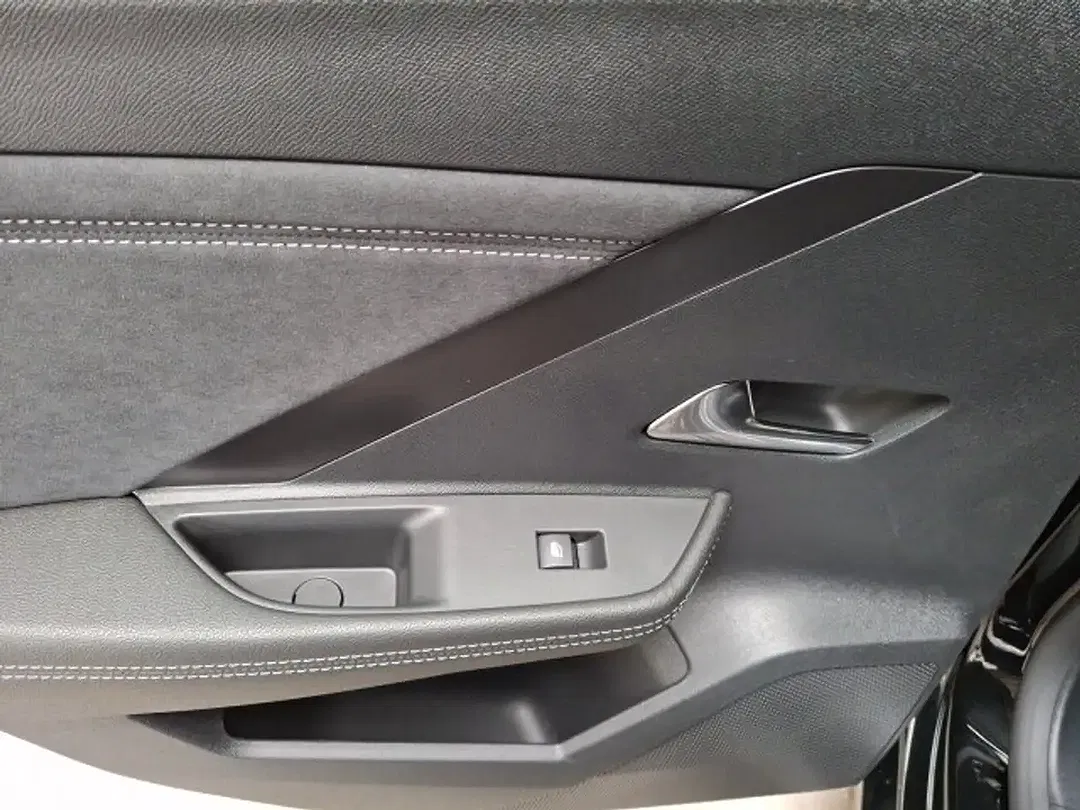 Opel Astra - Thumbnail 14