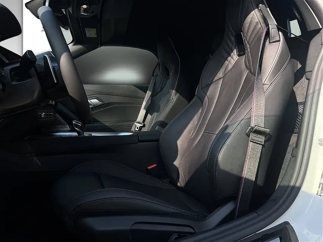 BMW Z4 - Thumbnail 10