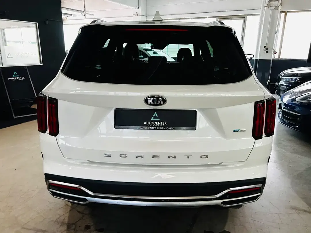 Kia Sorento - Thumbnail 5