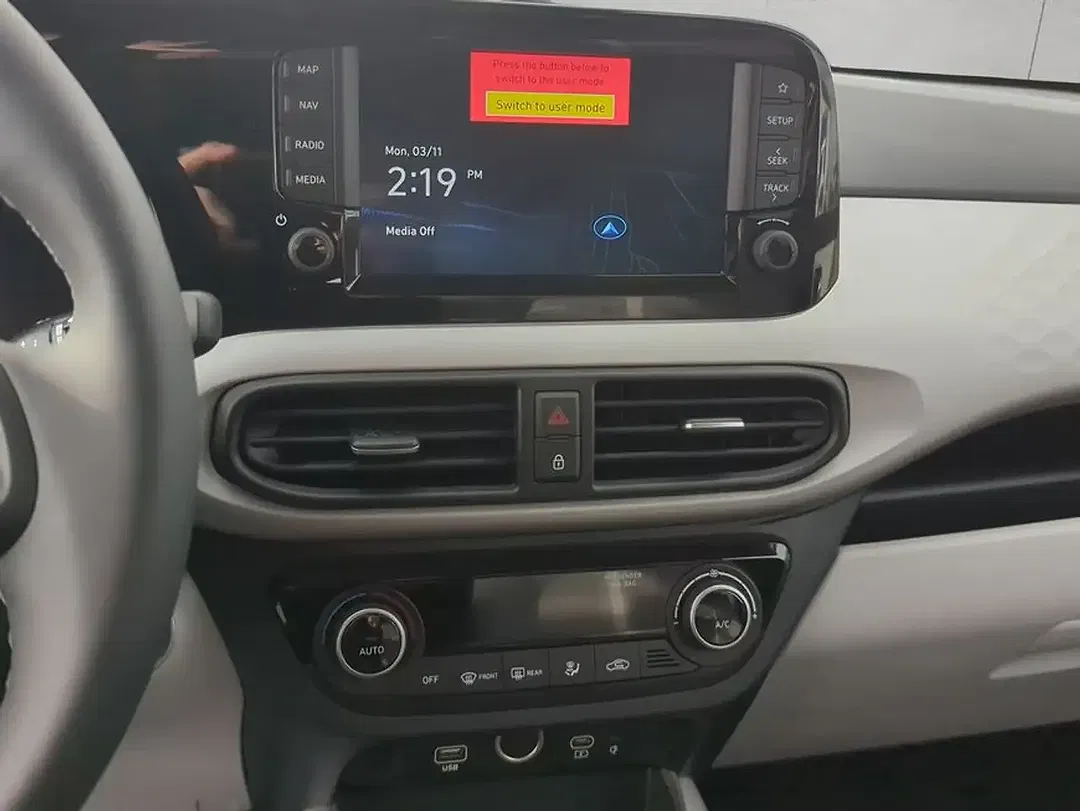 Hyundai i10 - Thumbnail 14