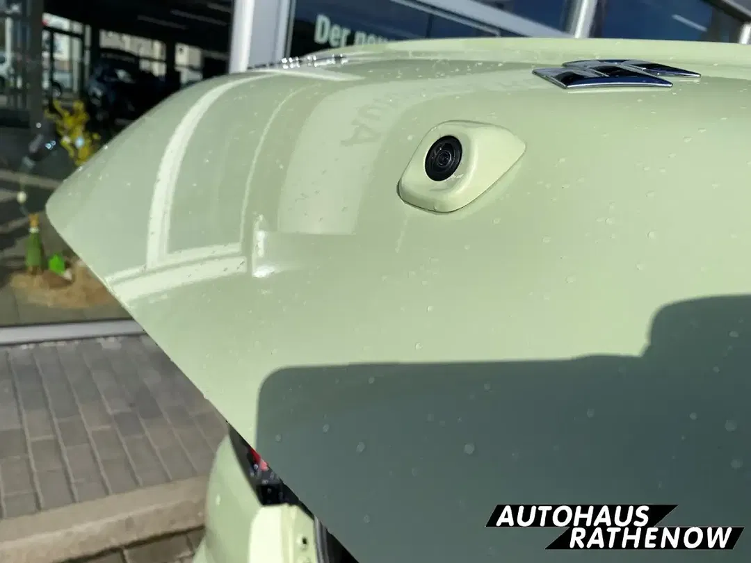 Suzuki Swift - Thumbnail 7