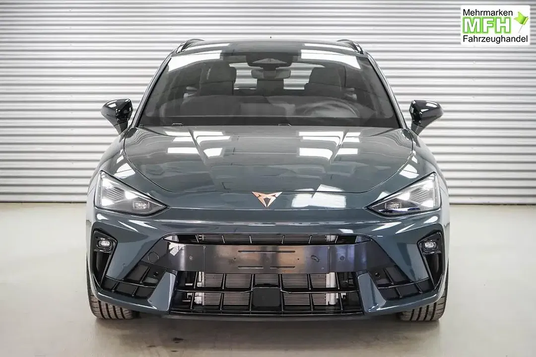 CUPRA Leon - Thumbnail 2