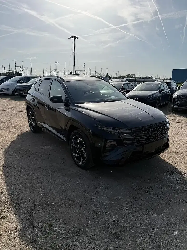 Hyundai TUCSON - Thumbnail 3