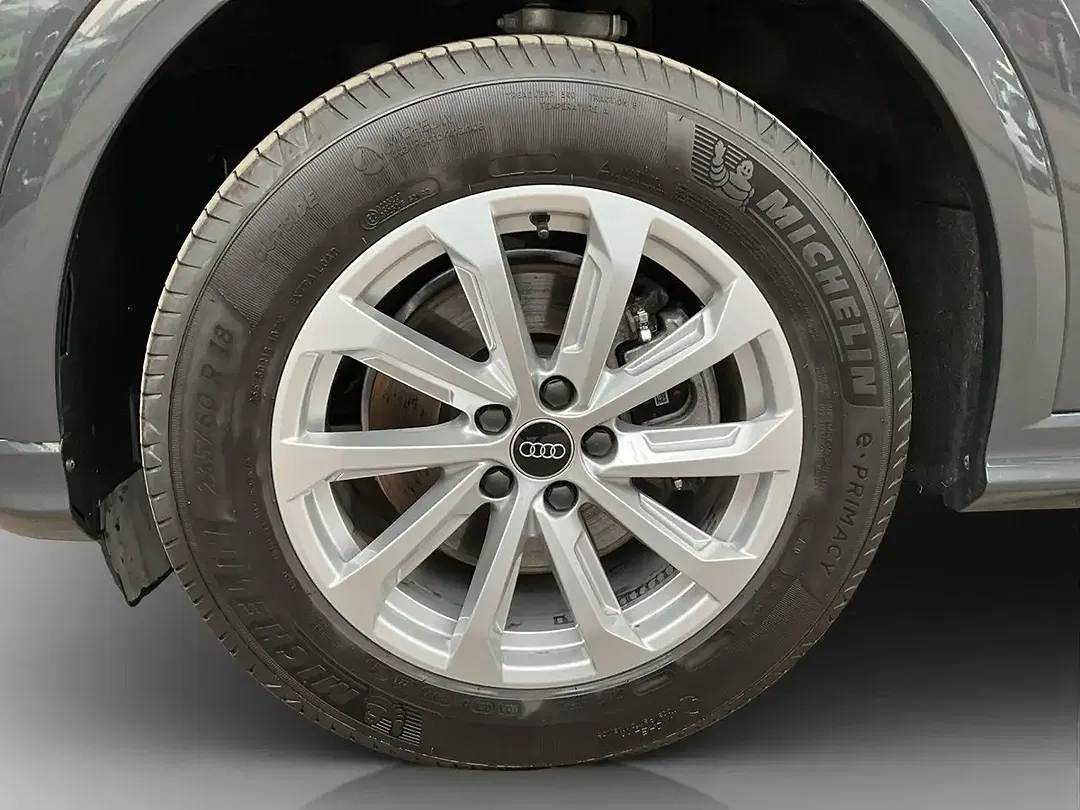 Audi Q5 - Thumbnail 8