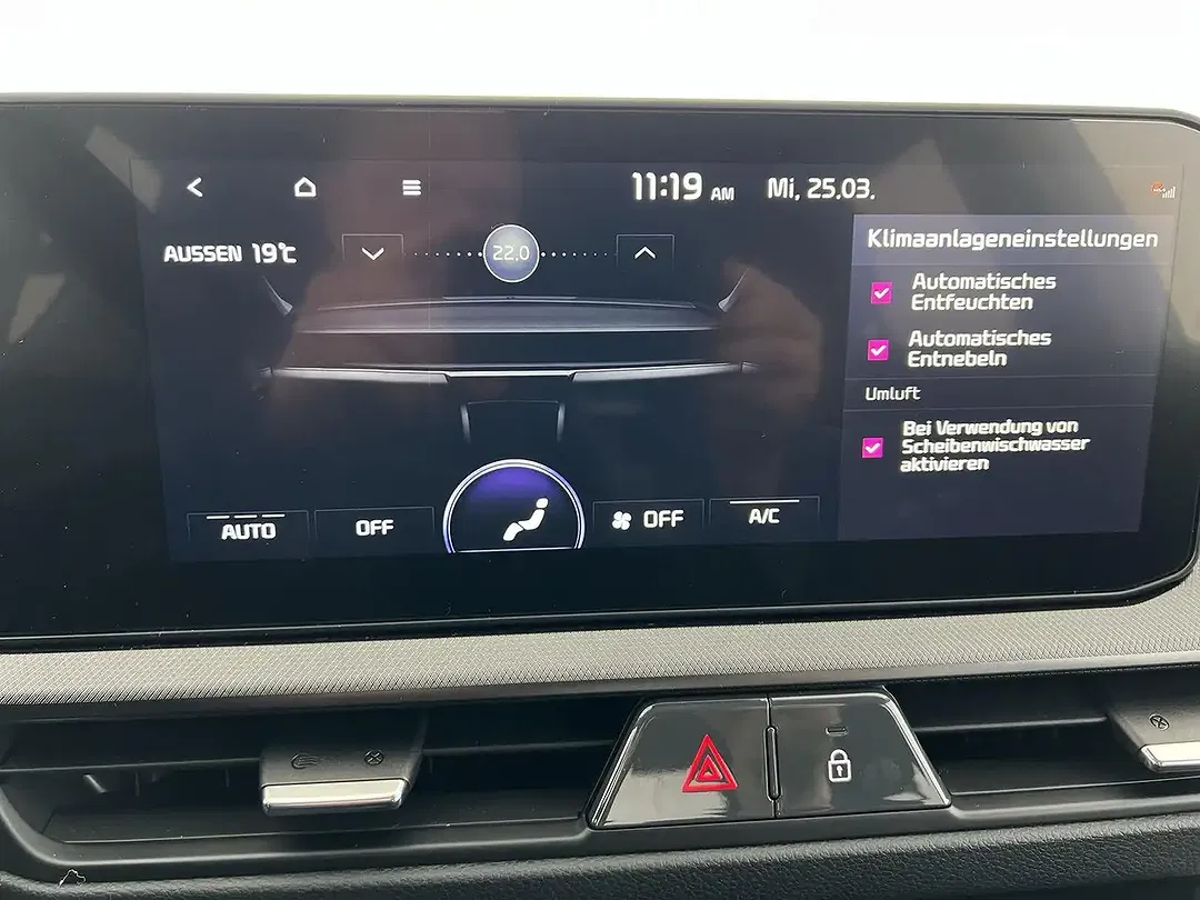Kia Stonic - Thumbnail 15