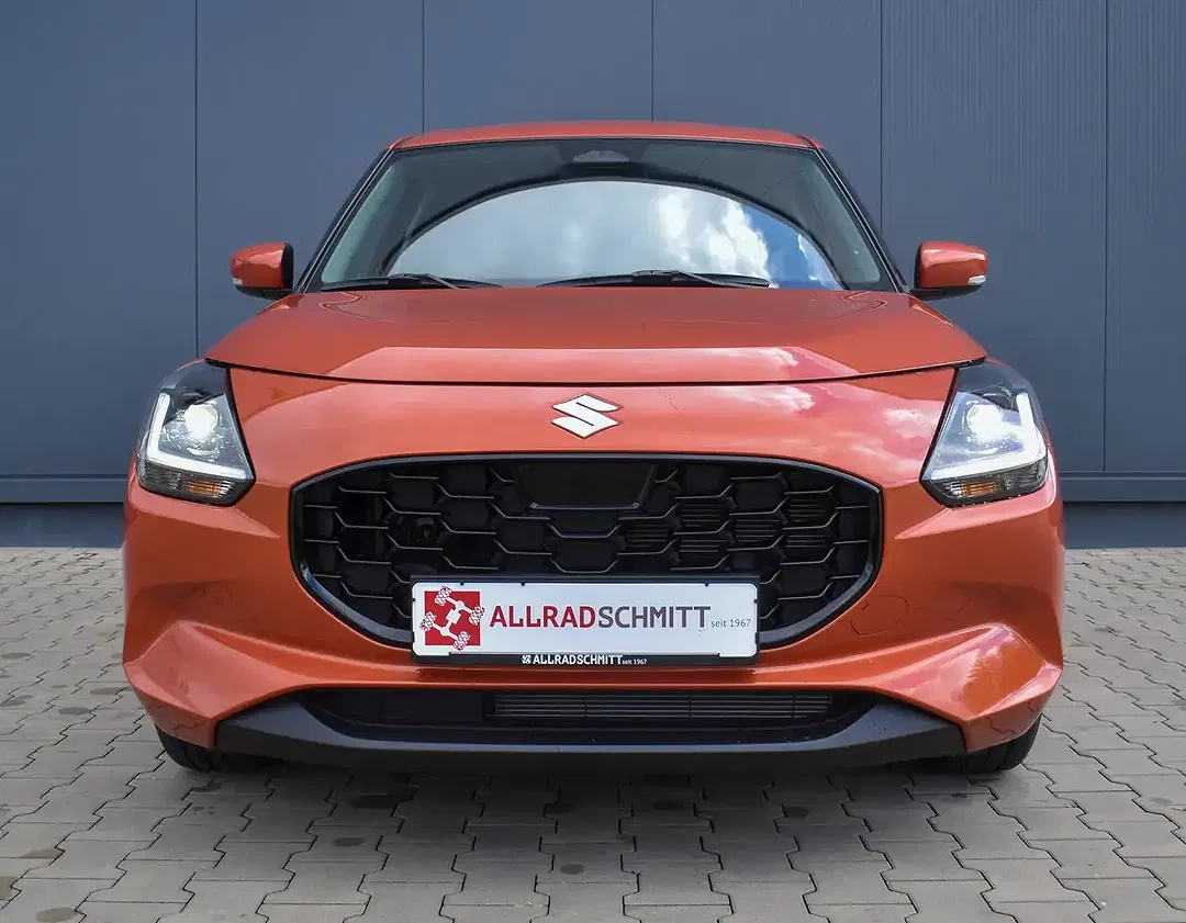 Suzuki Swift - Thumbnail 2