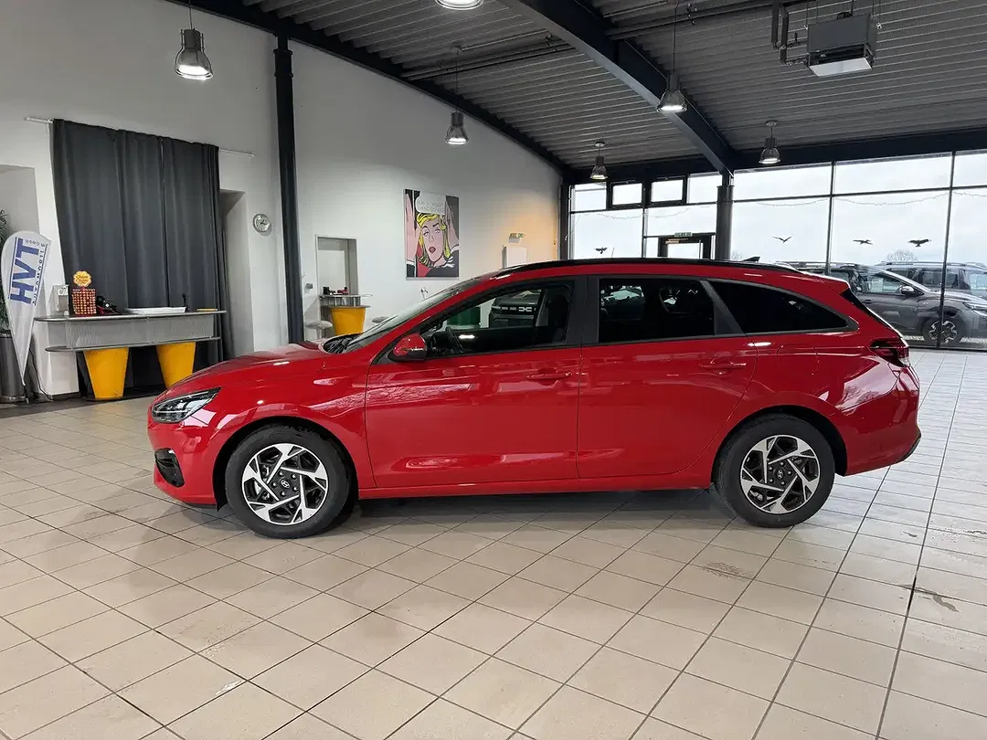 Hyundai i30 - Thumbnail 3