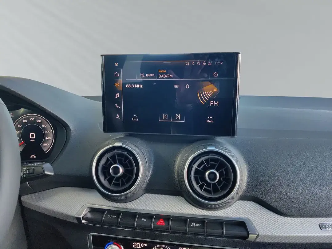 Audi Q2 - Thumbnail 13