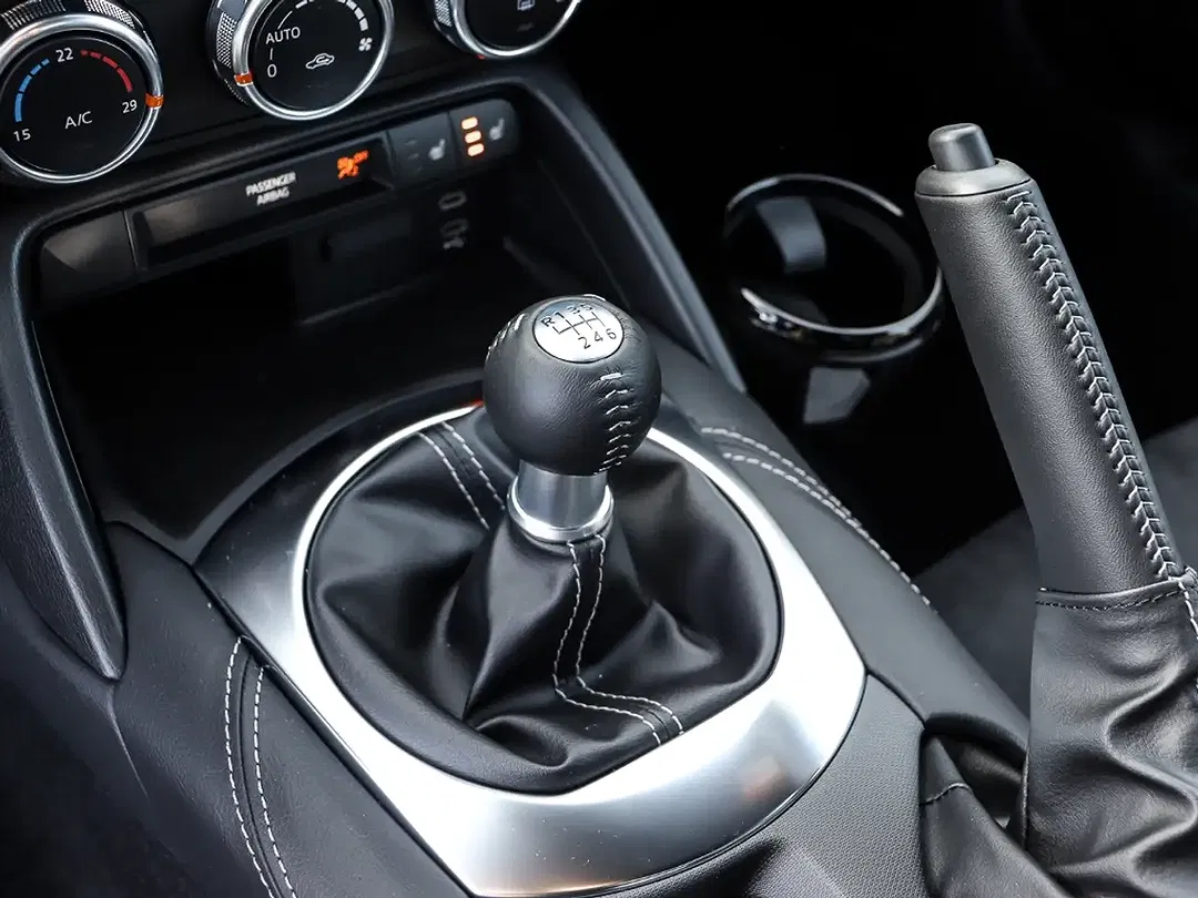 Mazda MX-5 - Thumbnail 11