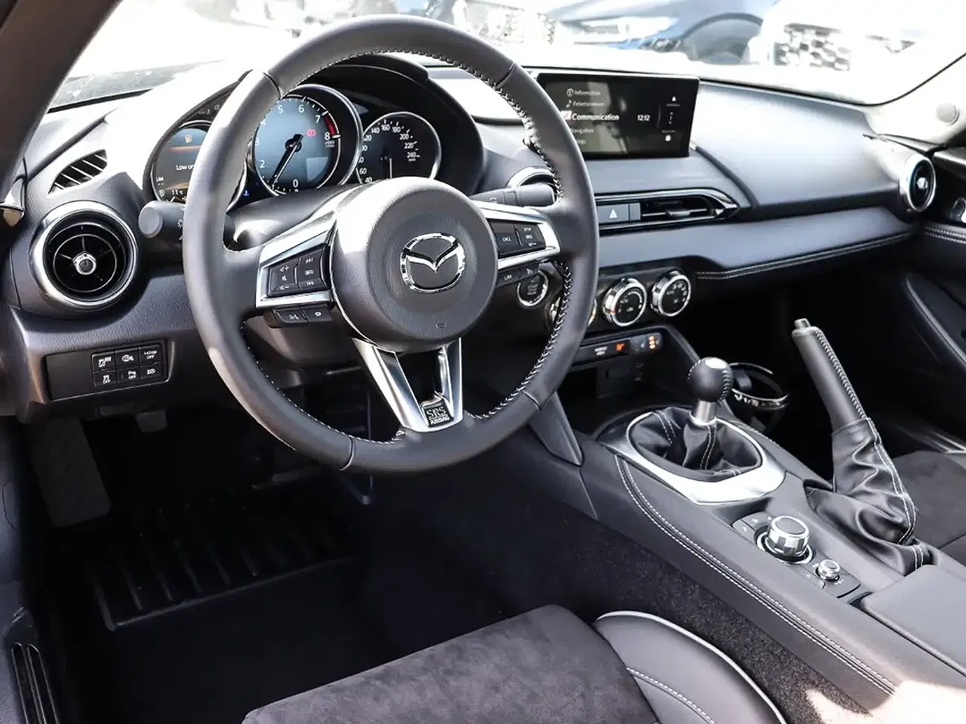 Mazda MX-5 - Thumbnail 5