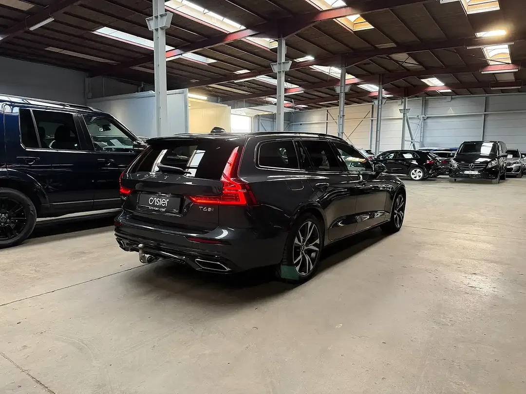 Volvo V60 - Thumbnail 3