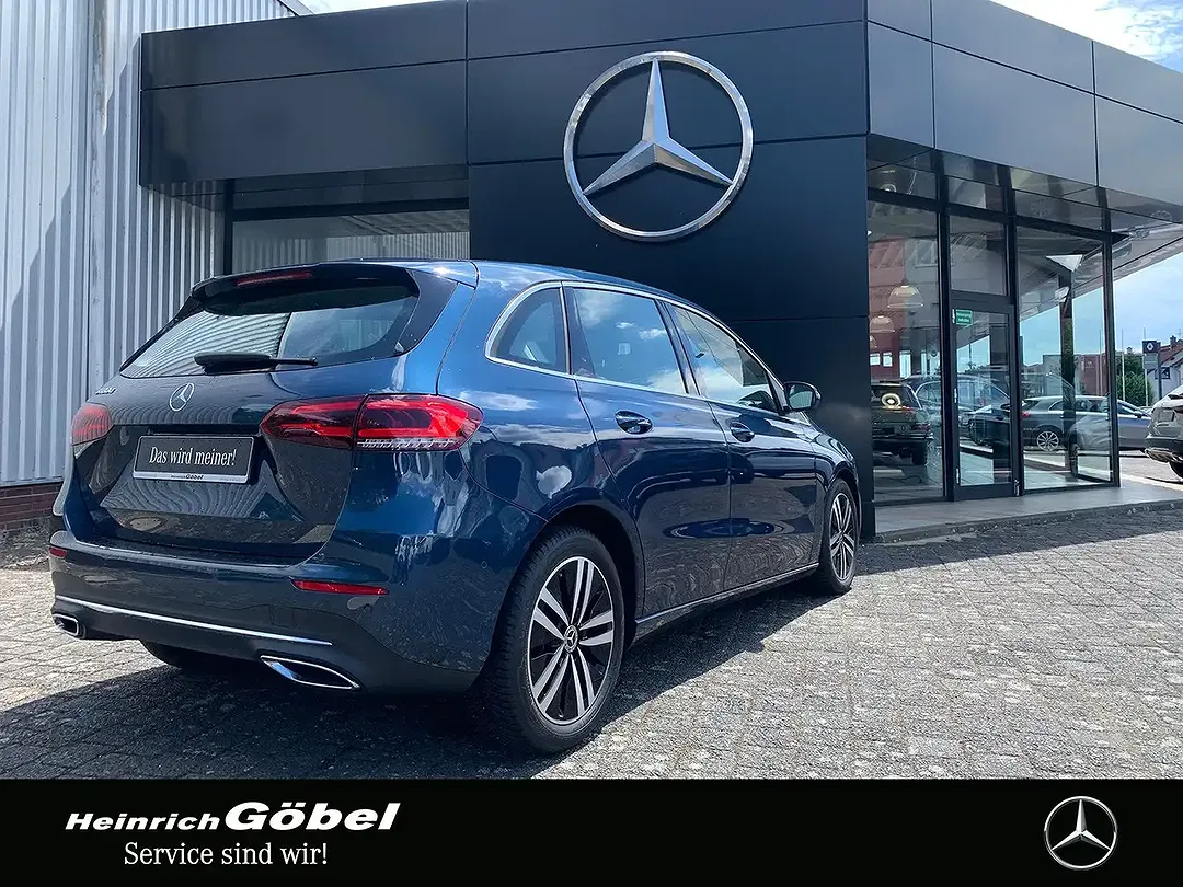 Mercedes-Benz B 180 - Thumbnail 4