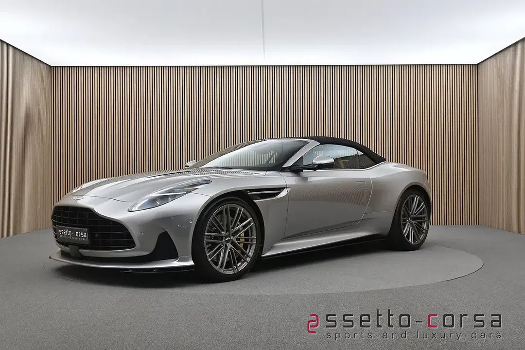 Aston Martin DB12 - Thumbnail 13